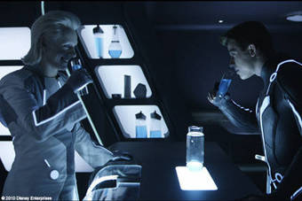 Illustration for article titled 7 awesome facts you need to know about Tron Legacy